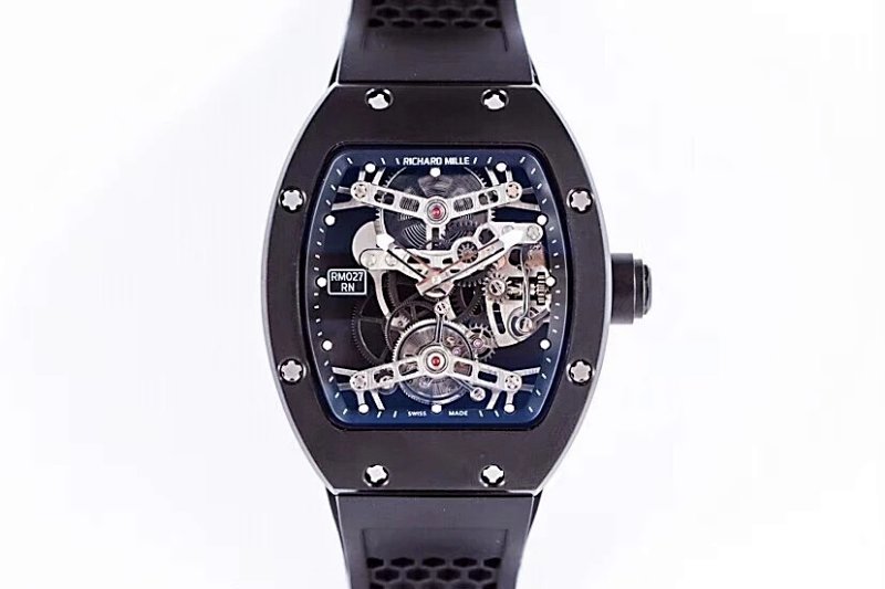 Watch from No. 8