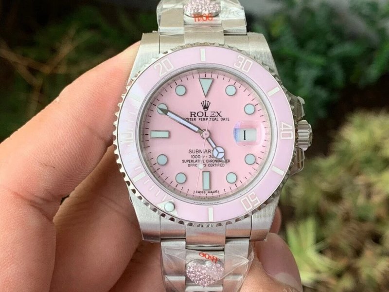 Watch from No. 8