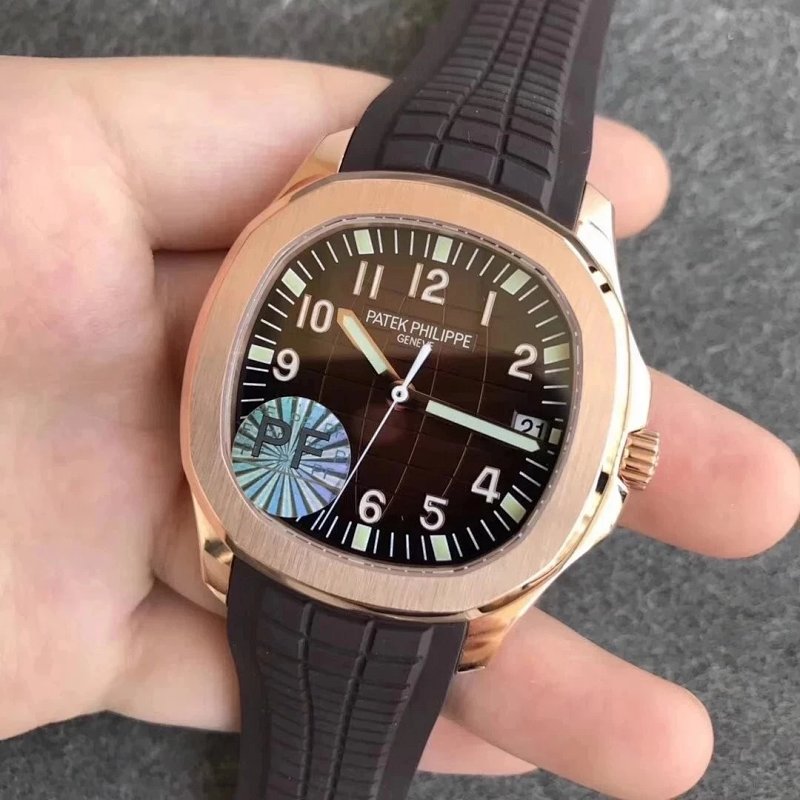 Watch from No. 8