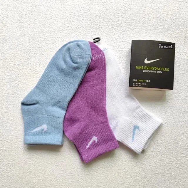 Medium 907 (set of 3 pairs)