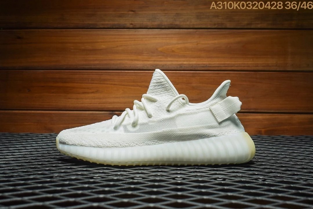 阿迪达斯 adidas YEEZY BOOST 350 V2 “白镂空”侃爷爆米花中底休闲运动慢跑鞋