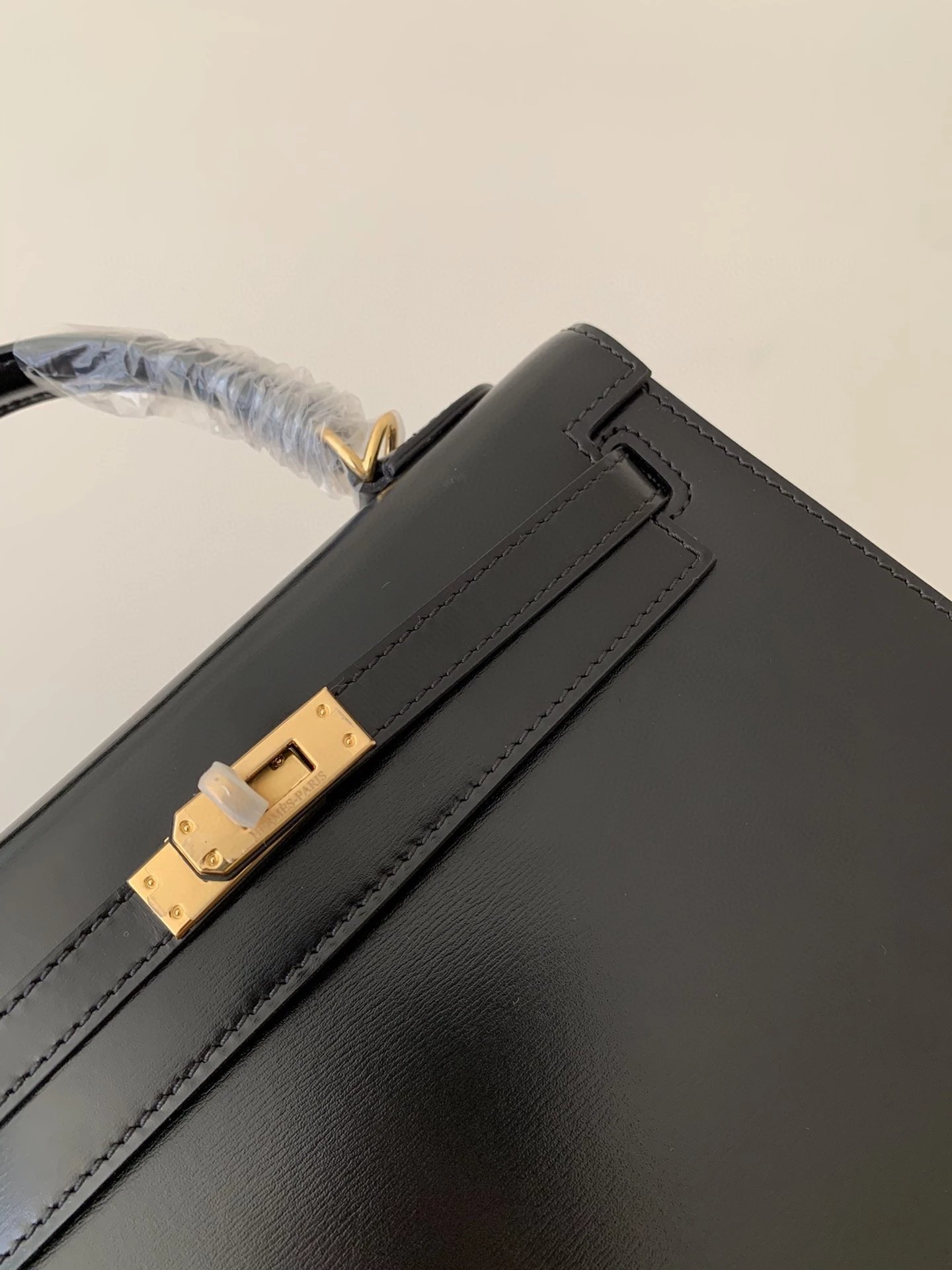 H爱玛家box皮凯莉女包 全套礼盒316钢五金时尚手袋Kelly手提包

闭眼去卖 5