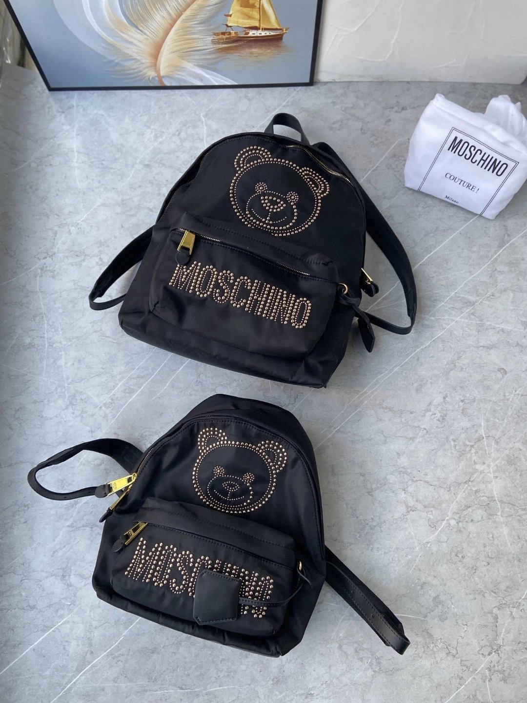 moschin莫斯奇诺双肩包 女包 铆钉熊背包 女休闲背包 电脑包 字母双肩包 尼龙书包 11