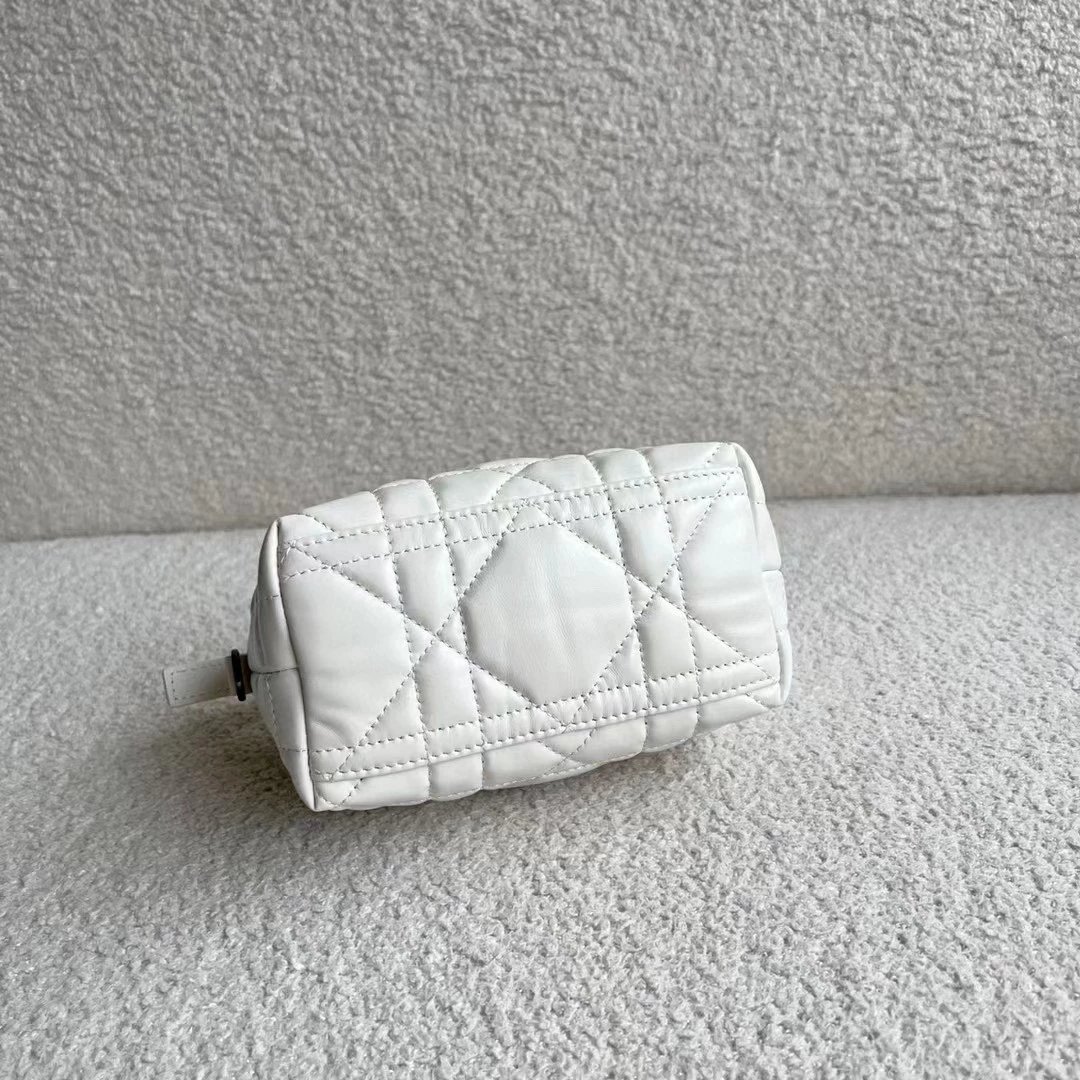 2022s D家新款Nomad手拿包 Hobo腋下包 菱格包 藤格纹羊皮包 蓝色刺绣Oblique印花帆布手提包 CD便当包 饭盒包 真皮女包  12