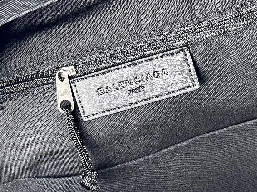 Balenciaga巴黎世家新款双肩包 帆布字母男士尼龙背包507460男女通用书包电脑包旅行登山包潮男书包 10