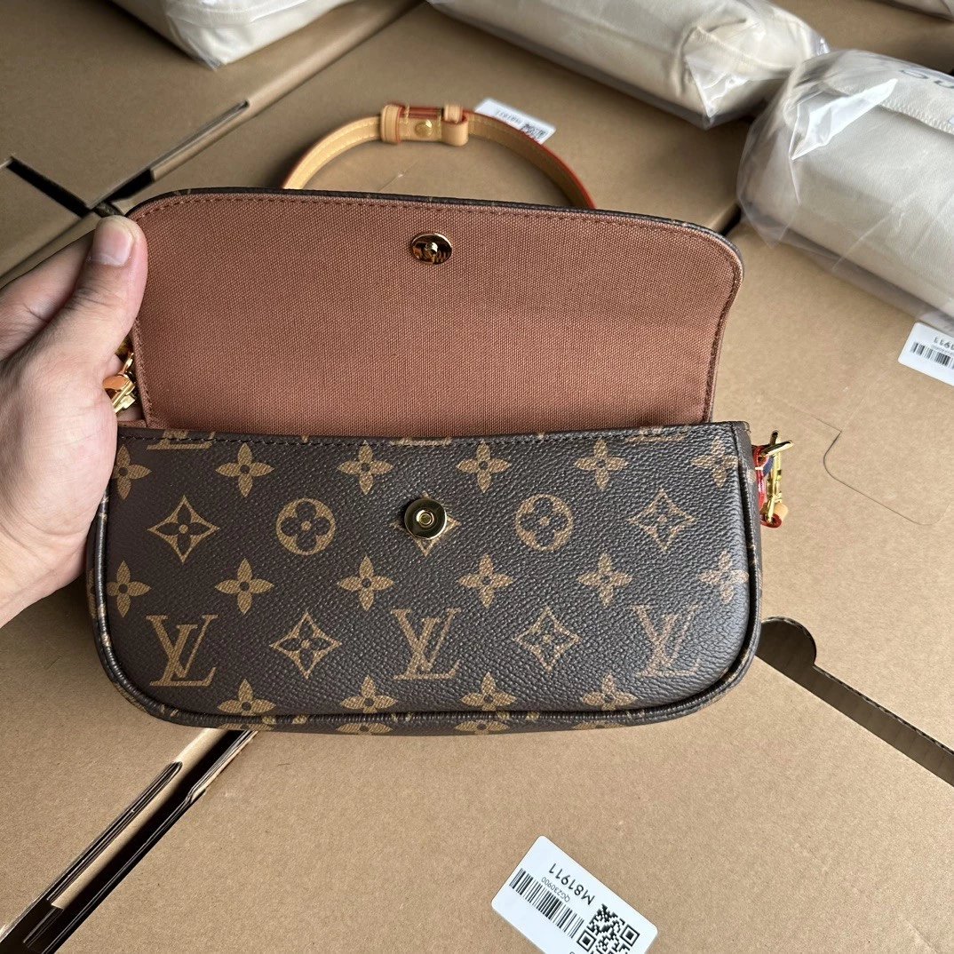 M81911女包Woc小包ivy woc手袋时尚小包单肩斜挎包腋下包大麻将包手机包 晚宴女包包 8