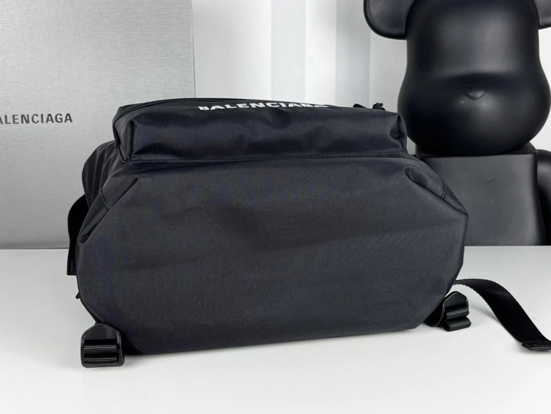 Balenciaga巴黎世家新款双肩包 帆布字母男士尼龙背包507460男女通用书包电脑包旅行登山包潮男书包 6