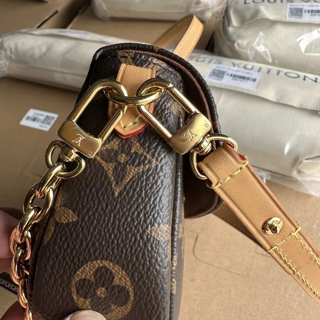 M81911女包Woc小包ivy woc手袋时尚小包单肩斜挎包腋下包大麻将包手机包 晚宴女包包 11