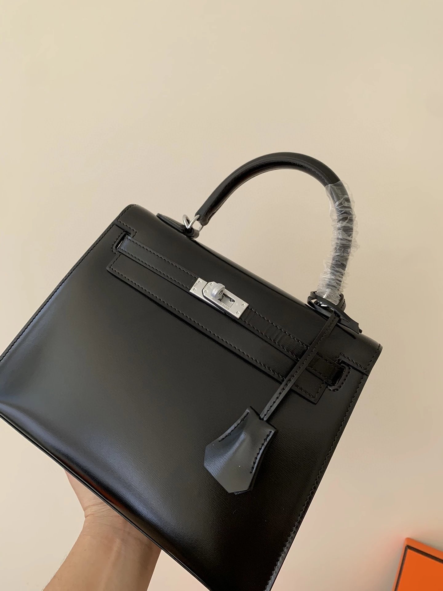 H爱玛家box皮凯莉女包 全套礼盒316钢五金时尚手袋Kelly手提包

闭眼去卖 12