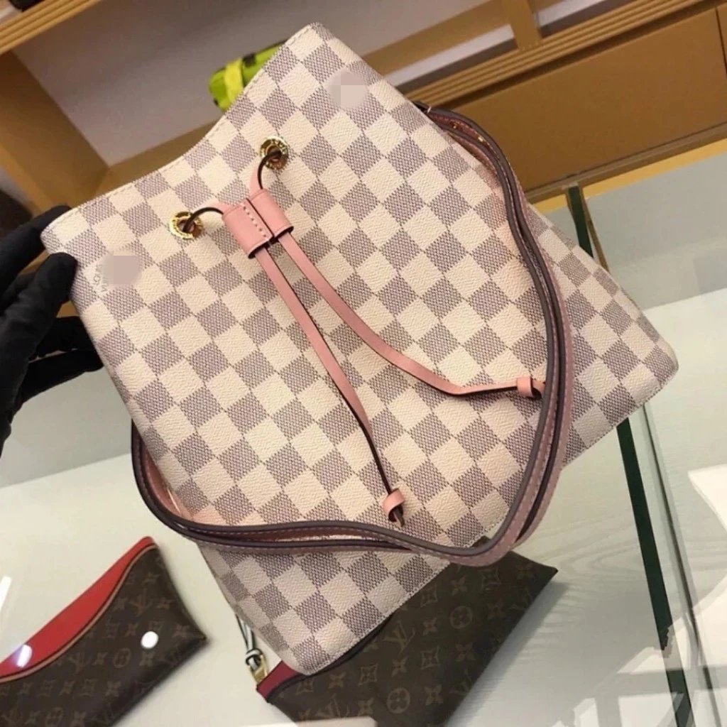 白格粉色水桶包女棋盘格单肩斜挎包 2