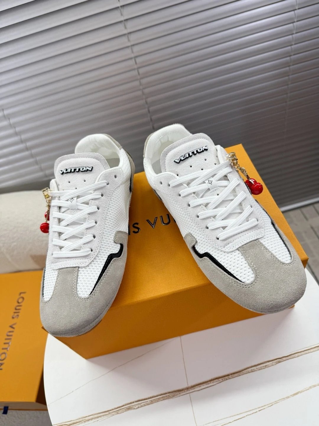Couple's Bean Shoes; Driving Shoes; Training Shoes
