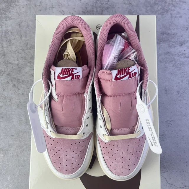 Nike Sneakers Air Jordan 1 low- and high-top product detail image 22