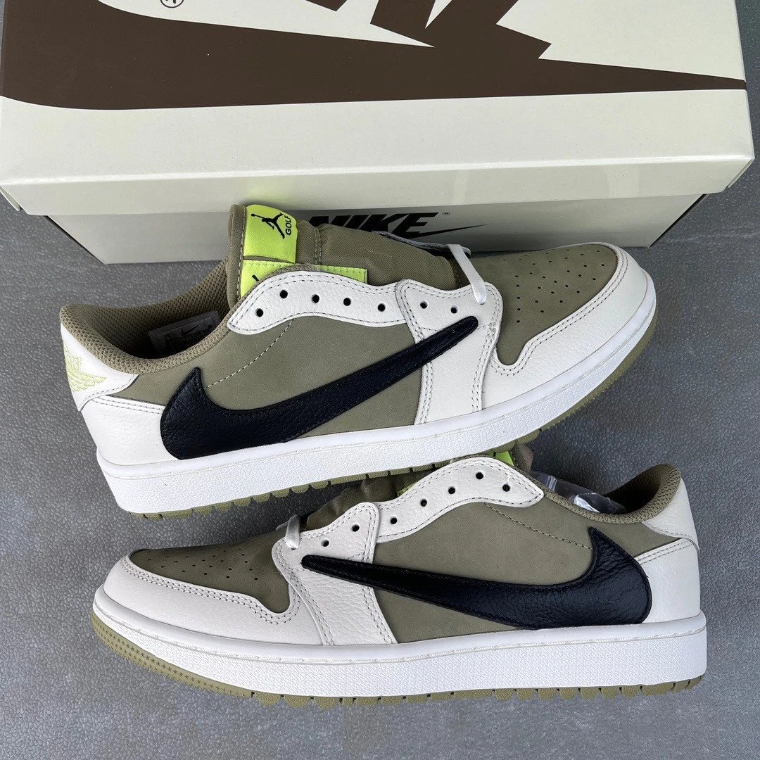 Travis Scott x Nike Air Jordan 1 Low OG Pink Foam Sneakers - 55