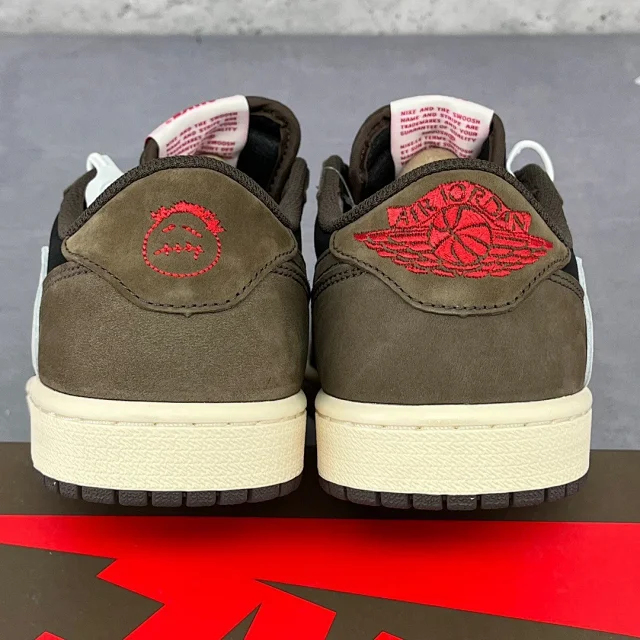 Nike Sneakers Air Jordan 1 low- and high-top product detail image 32