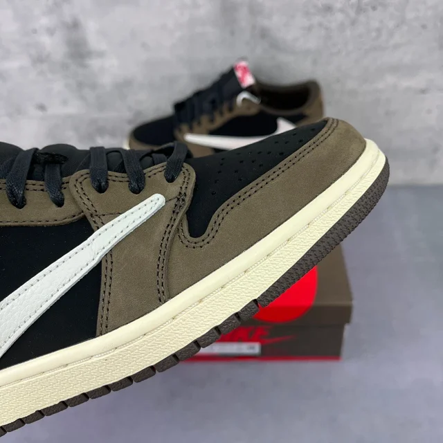Nike Sneakers Air Jordan 1 low- and high-top product detail image 27