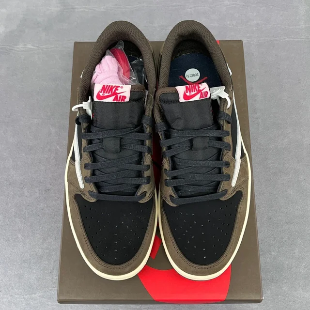 Nike Sneakers Air Jordan 1 low- and high-top product detail image 31