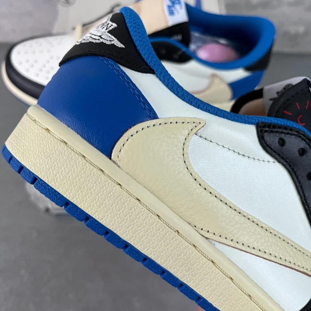 Nike Sneakers Air Jordan 1 low- and high-top product detail image 38