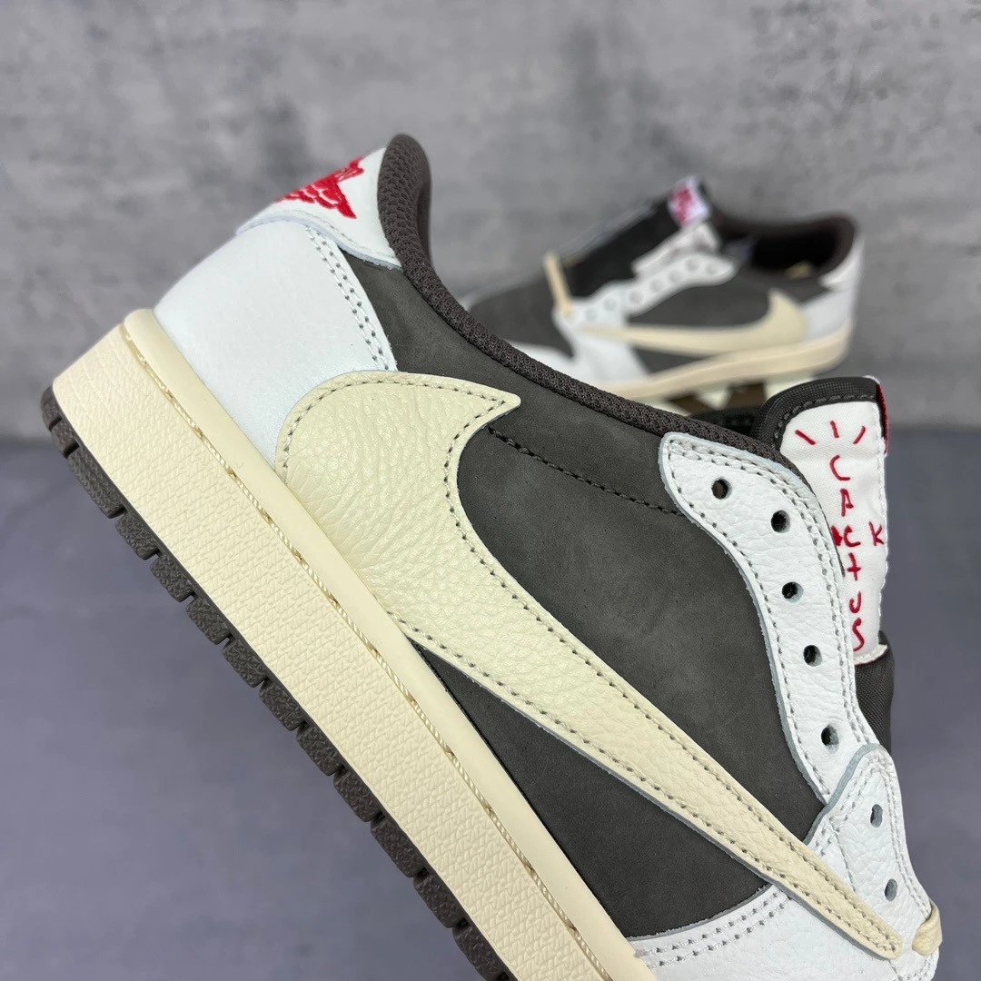 Travis Scott x Nike Air Jordan 1 Low OG Pink Foam Sneakers - 48