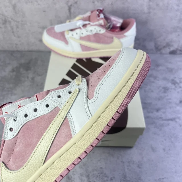 Nike Sneakers Air Jordan 1 low- and high-top product detail image 18