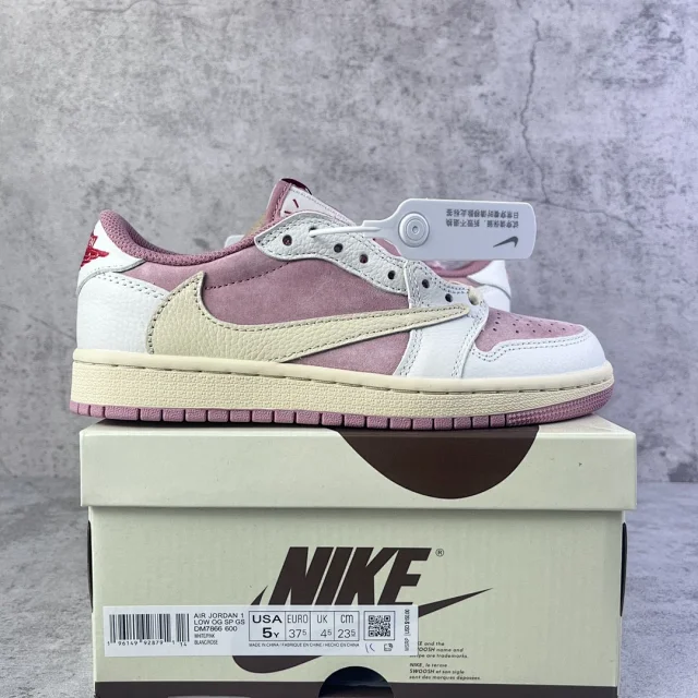 Nike Sneakers Air Jordan 1 low- and high-top product detail image 17