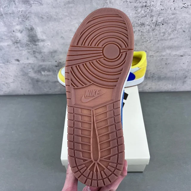 Nike Sneakers Air Jordan 1 low- and high-top product detail image 11