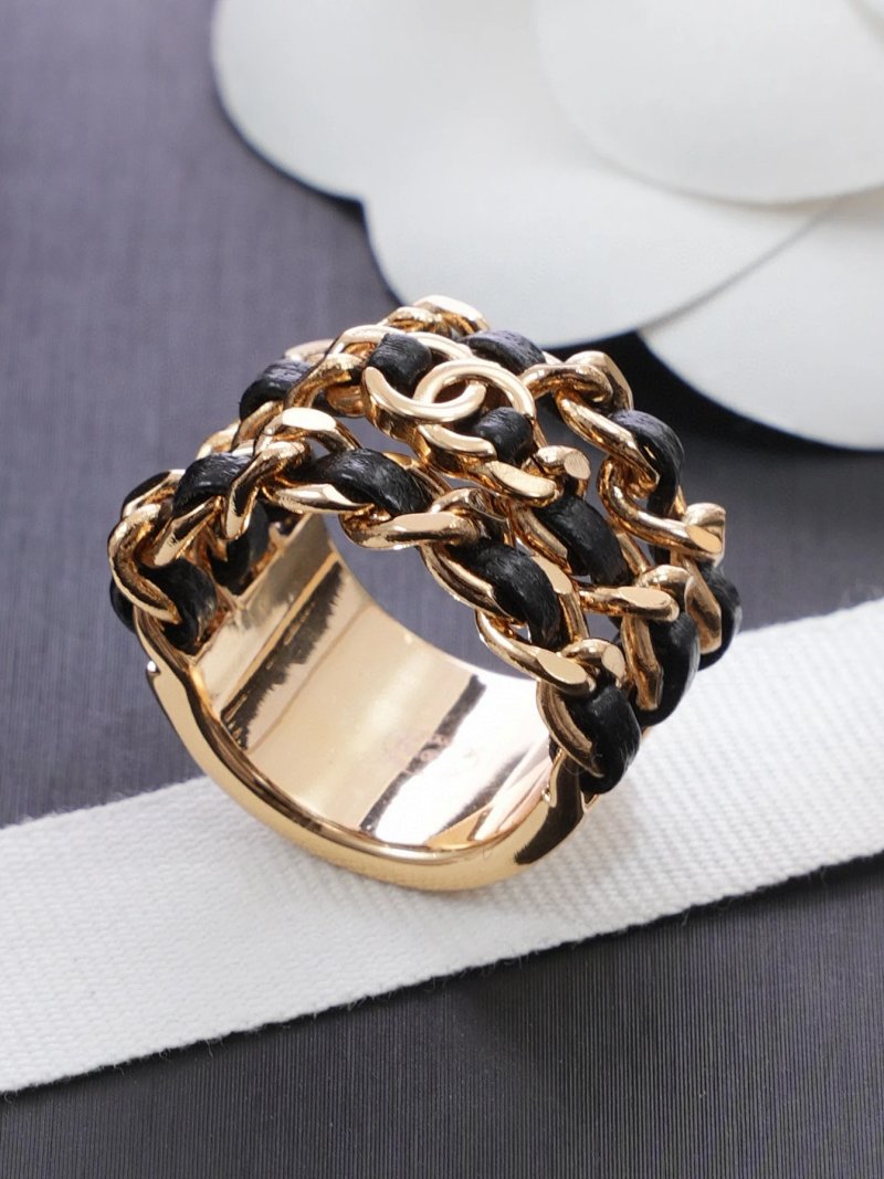 Chanel ring