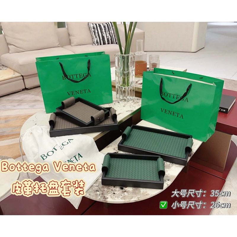 Bottega Veneta