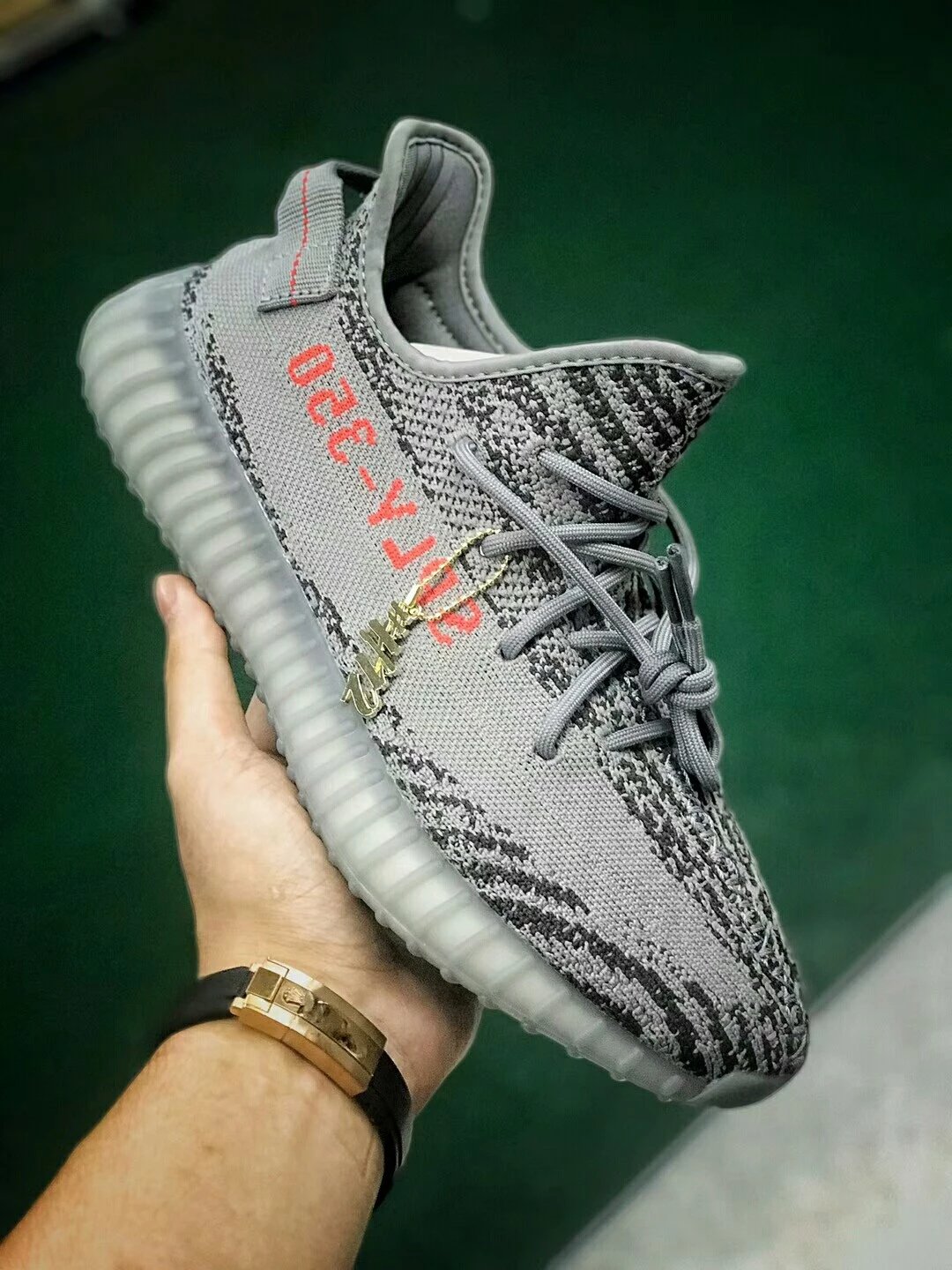Yeezy 350 V2 Beluga