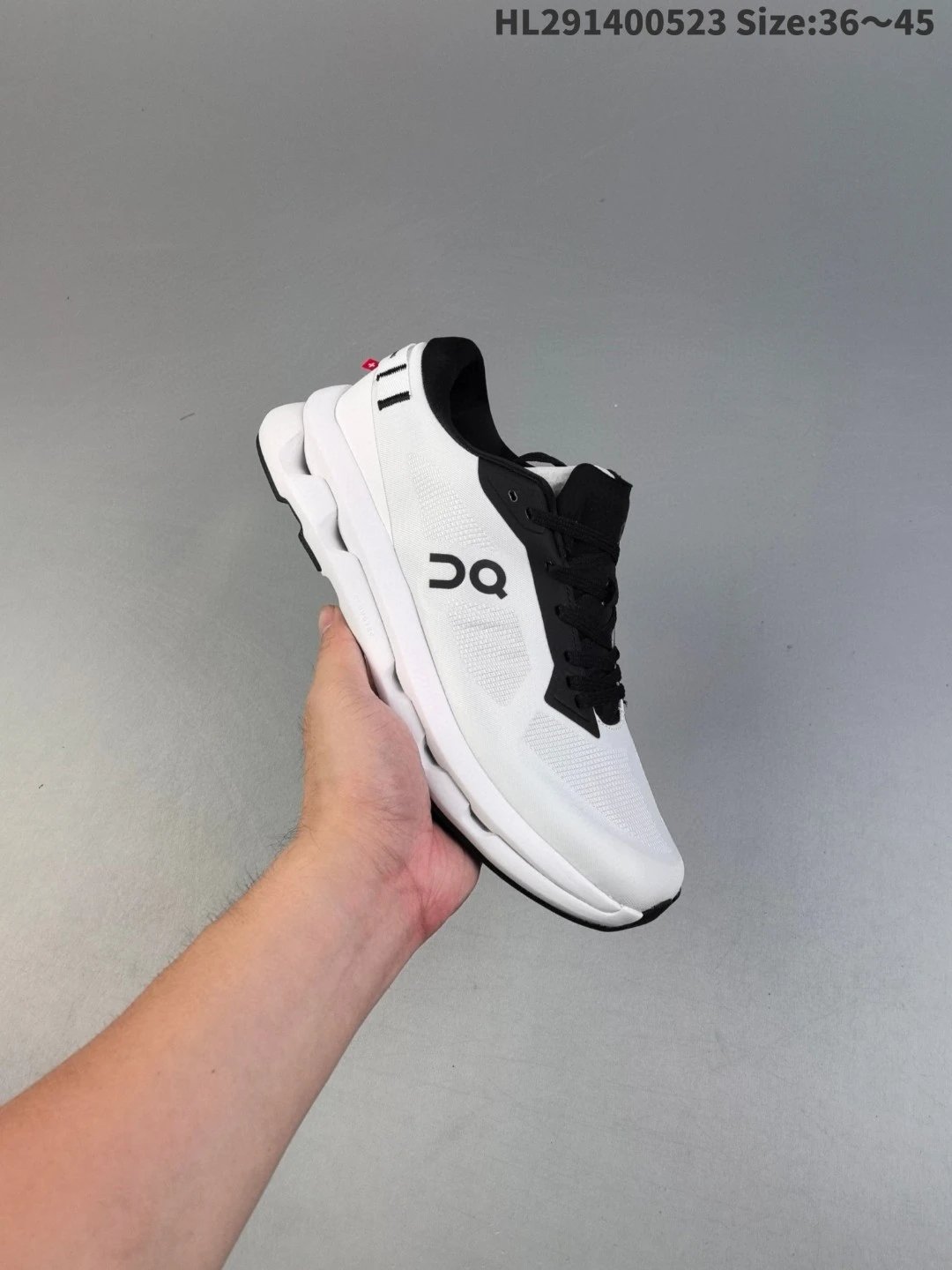 On Cloudzone Running Shoe