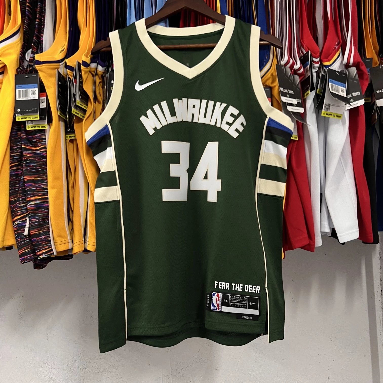 Giannis antetokounmpo nba league bucks no. 34 heat pressed jersey synchronous light square data 1.1 re-clone 250g heavy fabric