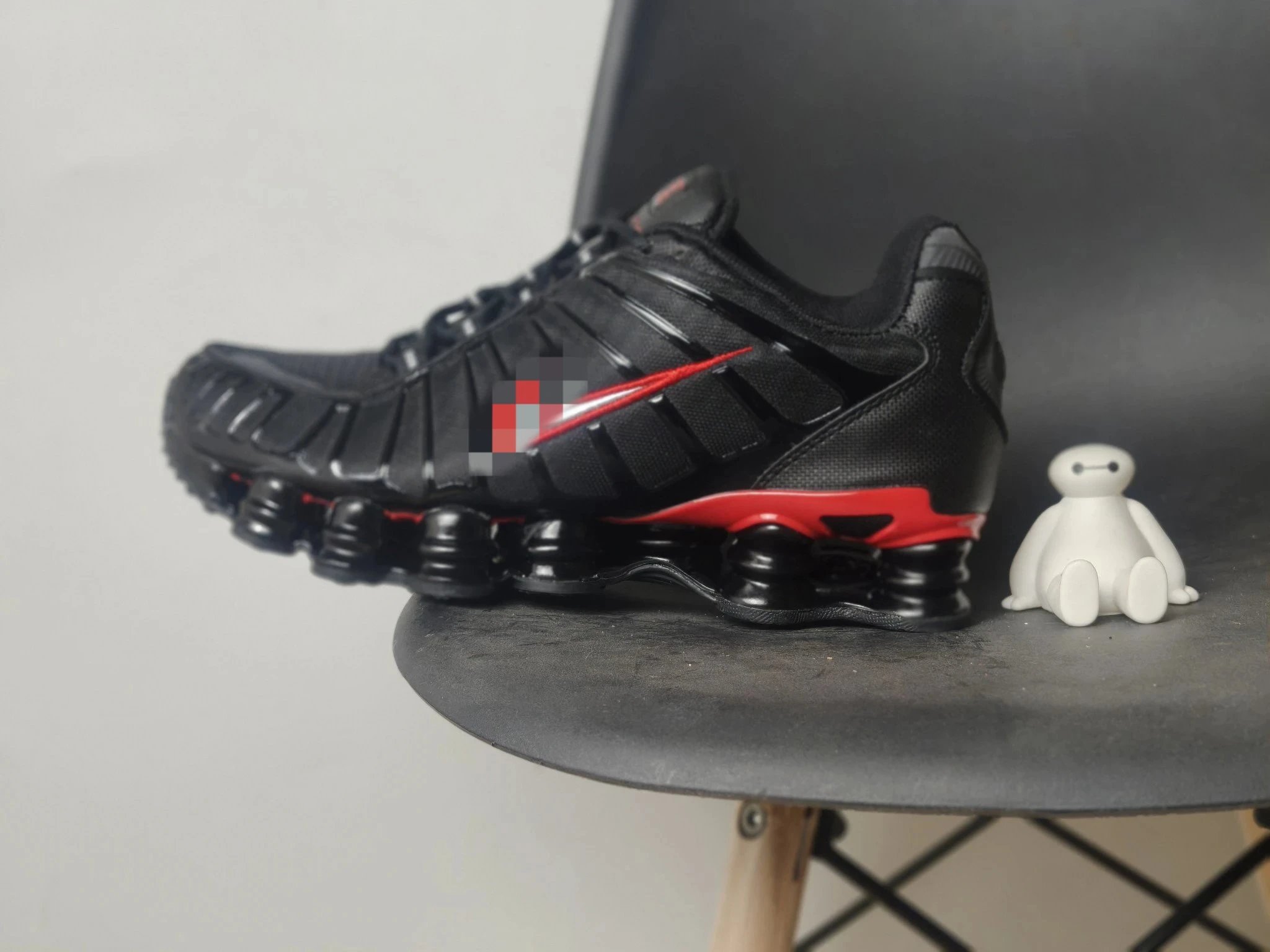 Black/Red/Silver
