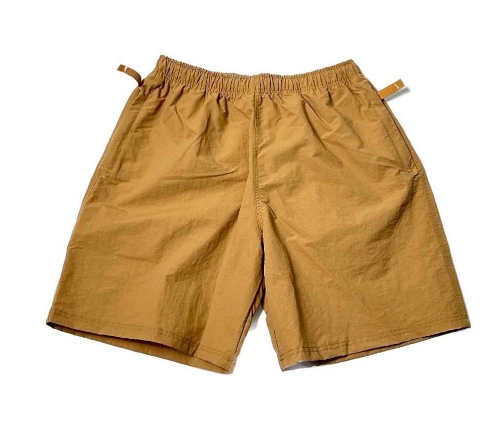 Khaki (khaki)