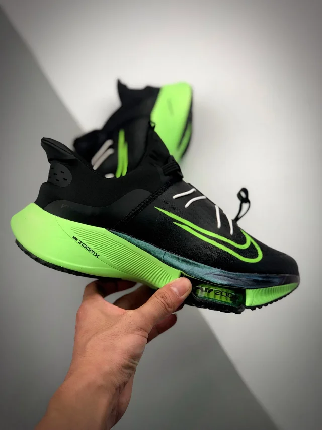Nike Sneakers Air Zoom Tempo NEXT% FlyEase product detail image 13