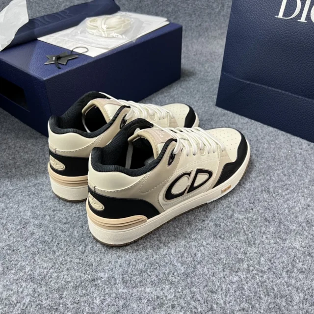 Dior Sneakers B57 high-top product detail image 23