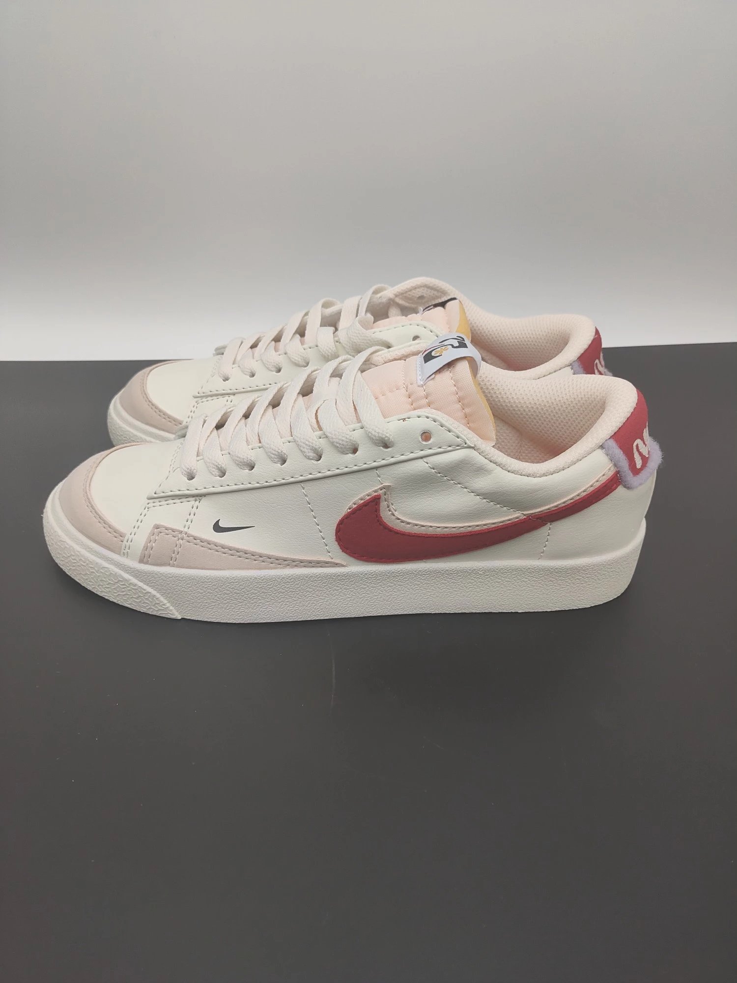 Nike Blazer Low Board Shoe