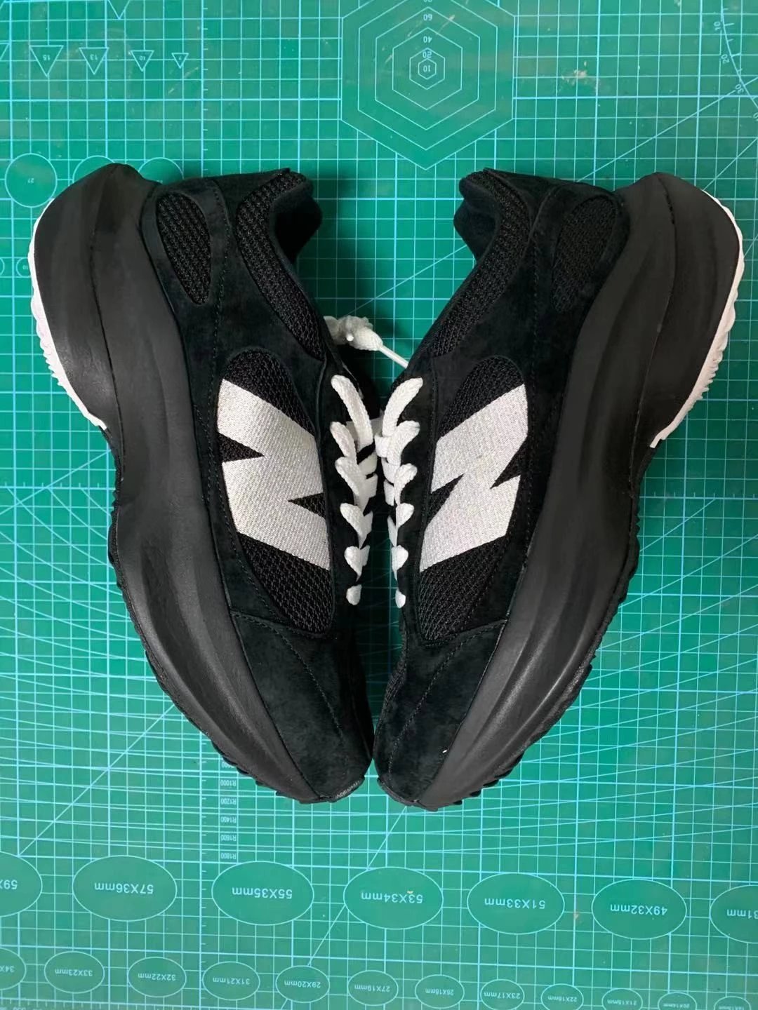 New Balance New Balance 992 dual color matching