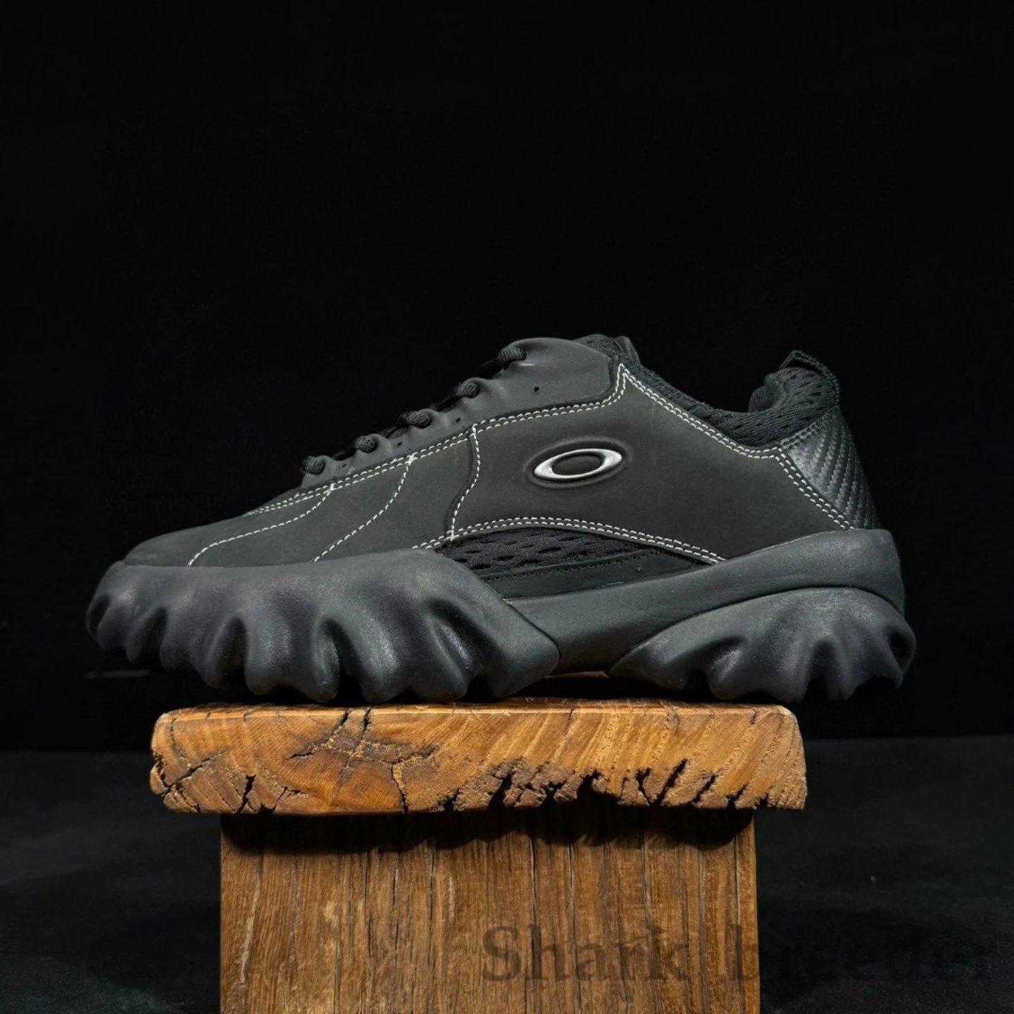 Oakley Mountain Boots 3