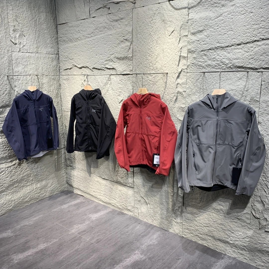 Arc'teryx Alpha FL Hooded Softshell Jacket-011367