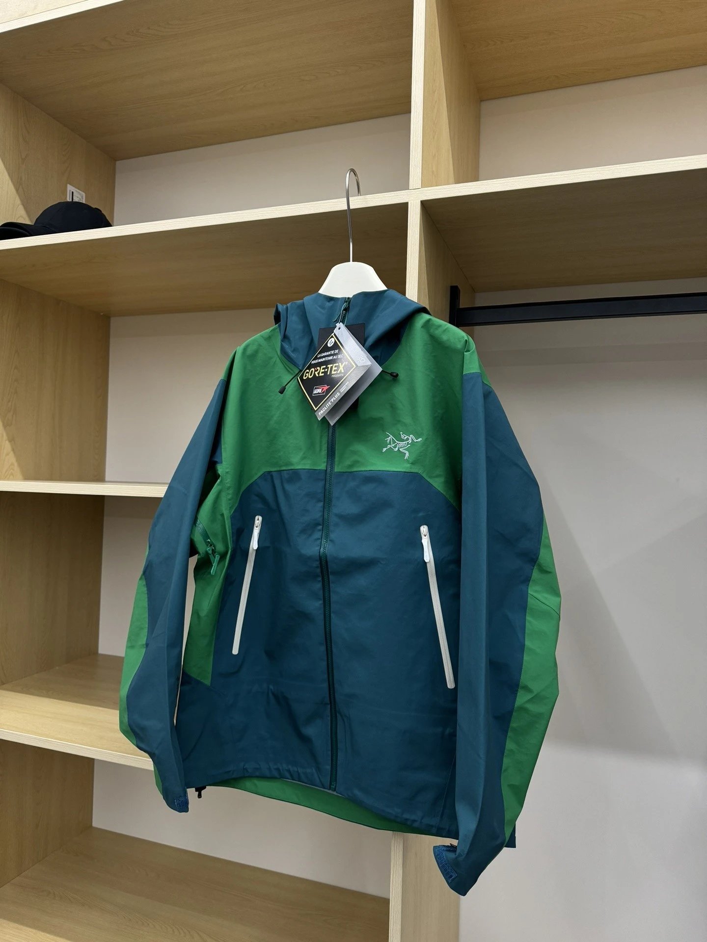 1 SKU image