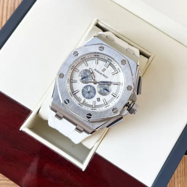 Audemars Piguet Royal Oak Extra-Thin Blue Dial Mechanical Watch - 77