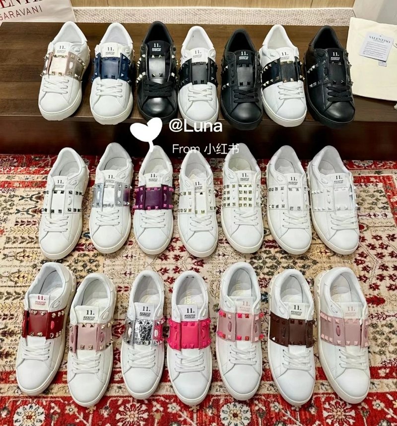 Valentino Open Rockstud Untitled