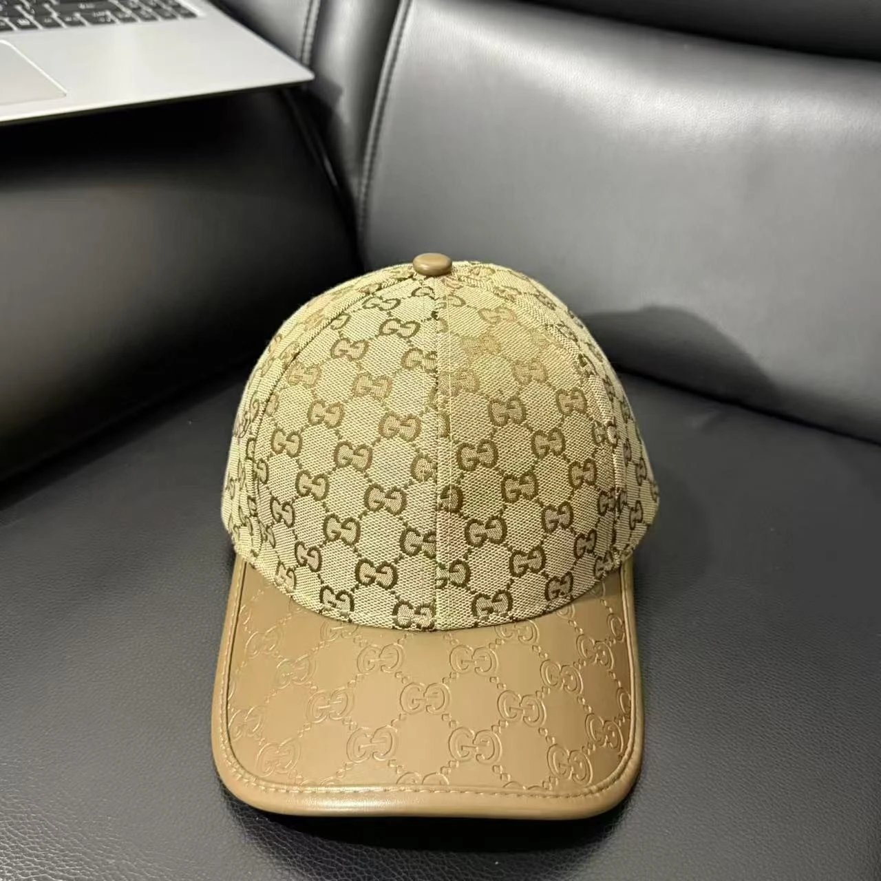 G khaki