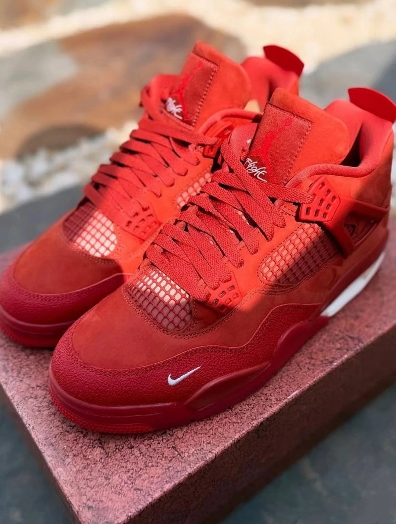 S2 Air Jordan 4