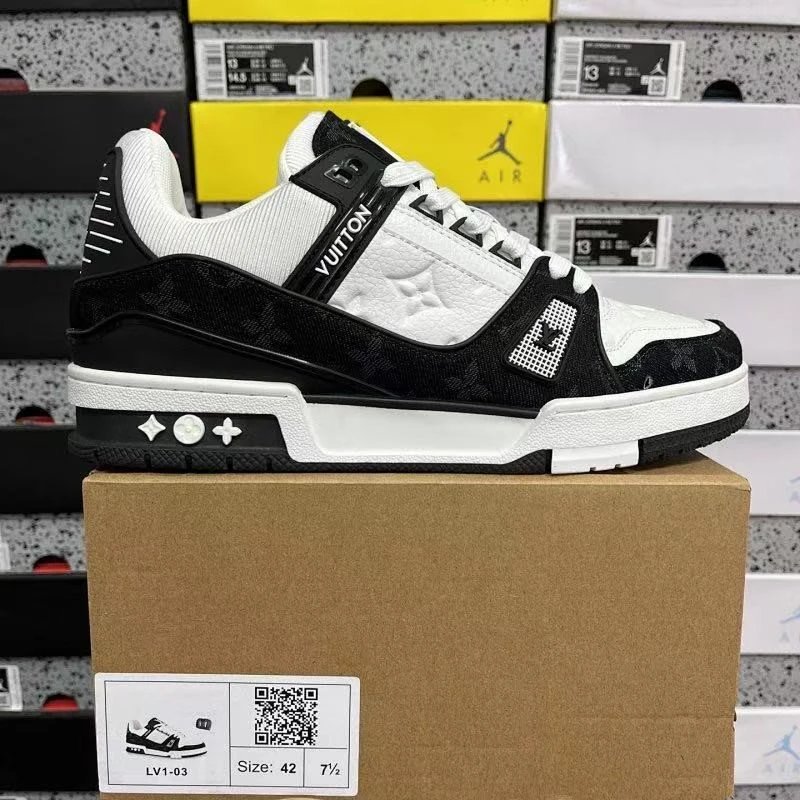 Louis Vuitton Trainer Low Monogram Black White LV1-03