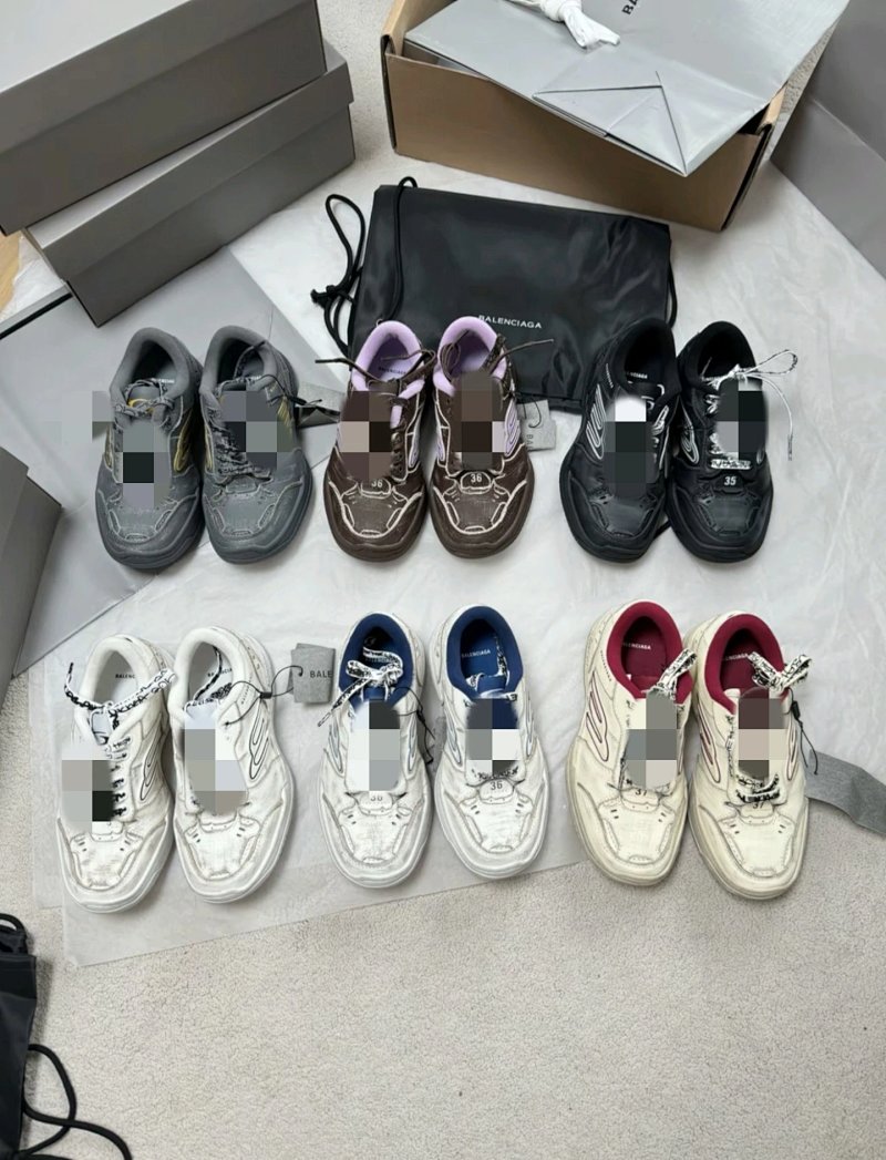 BL Hamptons Worn-Out