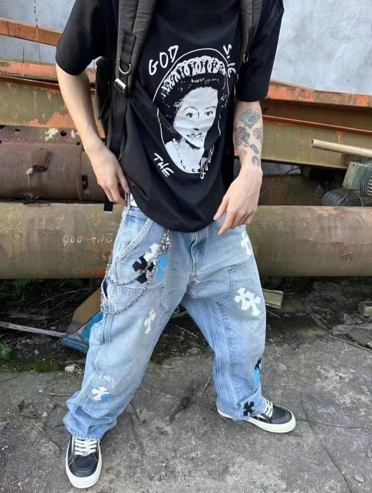 [In Stock, Ships within 24h] Chrome Hearts London Exclusive UK Queen Short Sleeve T-Shirt Versatile 260g Fabric 1:1 Original Wash Tag Original Development Top Tier in Market Original Mold Silver Plated Hardware