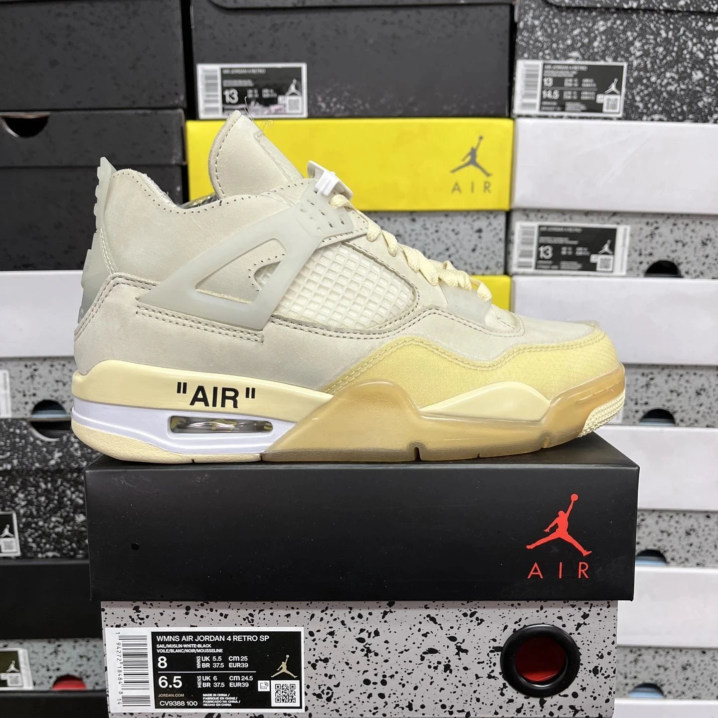 Women's Air Jordan 4 Retro Sneakers