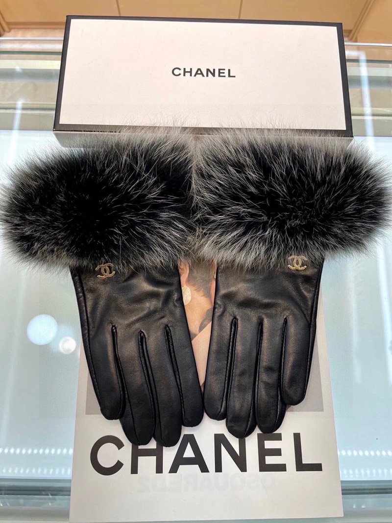 Gloves from Trendy Brands