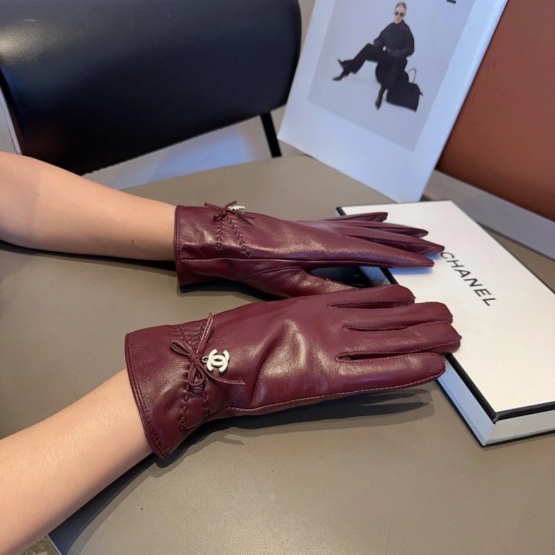 Gloves from Trendy Brands