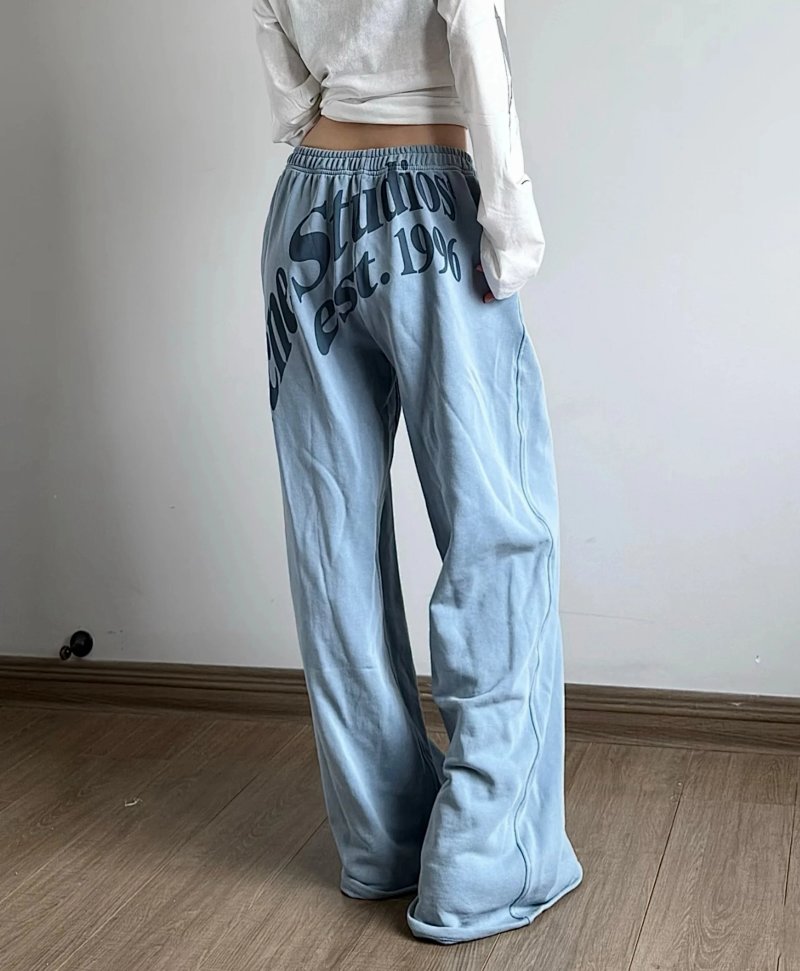 Sweatpants from Yin Kuang's Shop